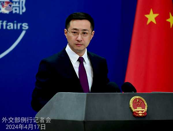美国在菲律宾部署中程导弹发射系统 中方表示严重关切