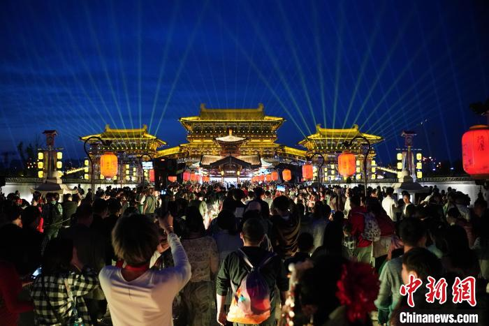 “五一”假期中国国内旅游出游2.95亿人次