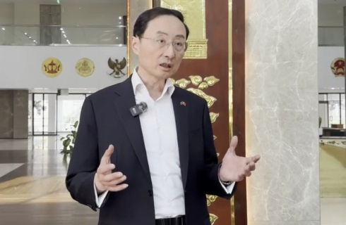 美国近期在菲律宾部署中导系统，中国外交部副部长回应