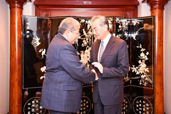 文莱外交主管部长艾瑞万将访华