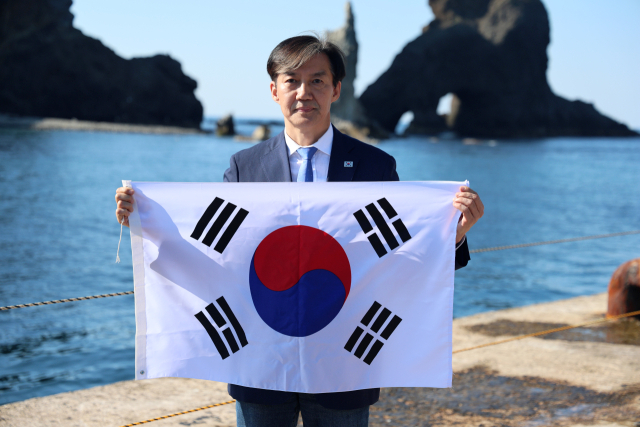 韩前法务部长登独岛痛斥尹锡悦政府：“已经不仅是亲日，是从日、崇日！”