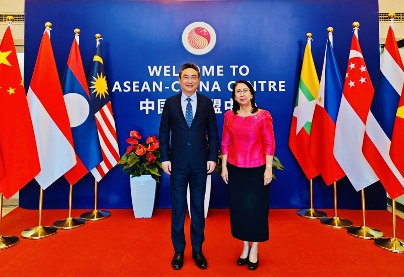 ASEAN-China Centre Hosts Ambassador of Cambodia to China