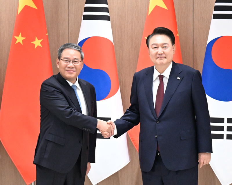 中国总理李强会见韩国总统尹锡悦 希望尊重彼此核心利益和重大关切