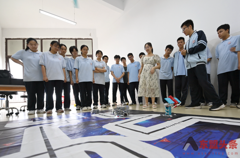 广西上思中学举办2024年全国科技活动周