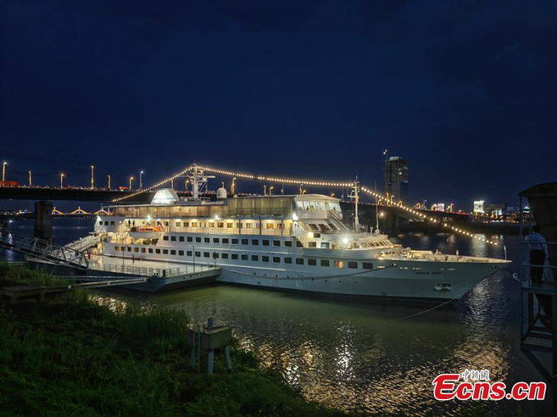 World's second largest floating library visits Cambodia