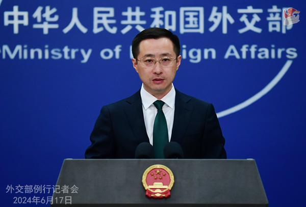 菲律宾提交“南海外大陆架划界案”，中国外交部：侵犯中国主权