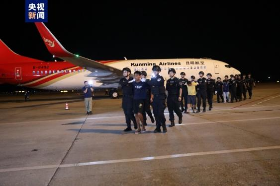 3名潜逃缅北多年的公开悬赏通缉涉毒逃犯被押解回中国