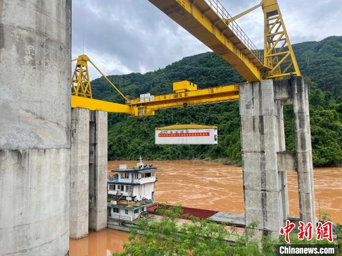 东南亚水果输华新添湄公河水运航道