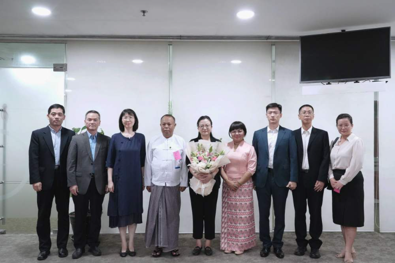 新任中国驻缅甸大使马珈抵缅履新