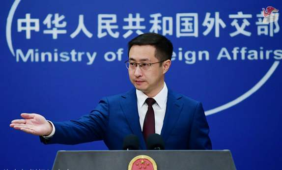 菲方军机两次侵闯黄岩岛邻近空域 中国外交部：别有用心的恶意挑衅