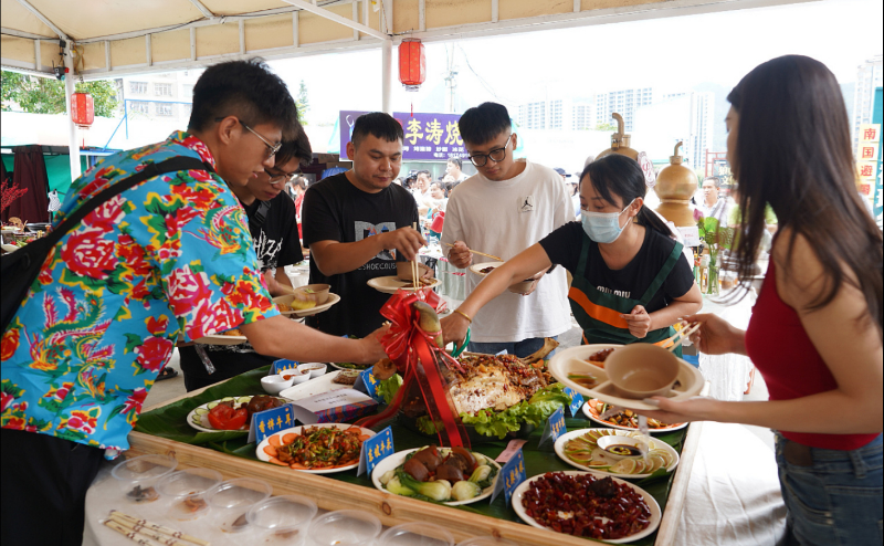 广西河池市南丹县举行“南丹味道”美食大赛