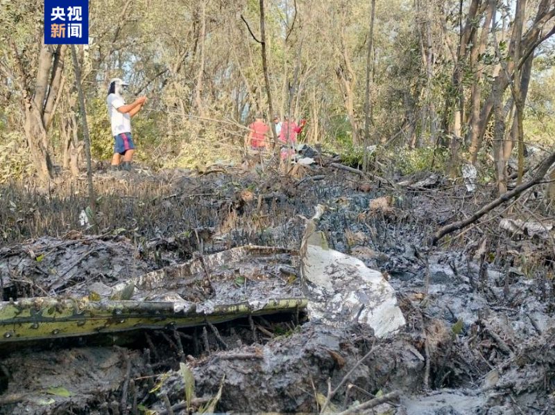 泰国北柳府飞机失事地点未发现生命迹象 机上有5名中国游客