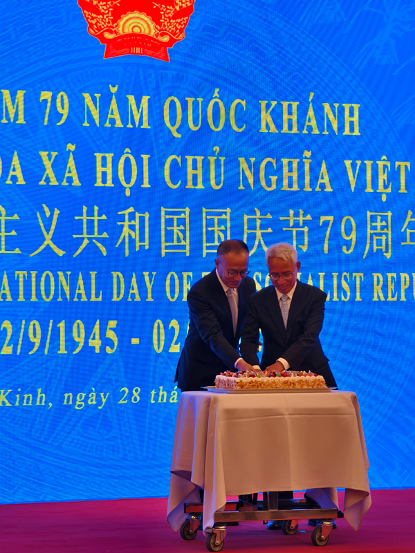中国外交部副部长陈晓东出席越南国庆招待会