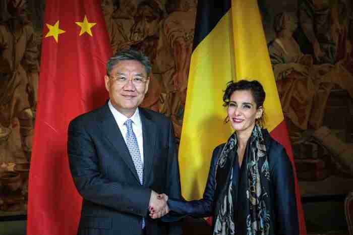中国商务部部长王文涛会见比利时外交外贸大臣 