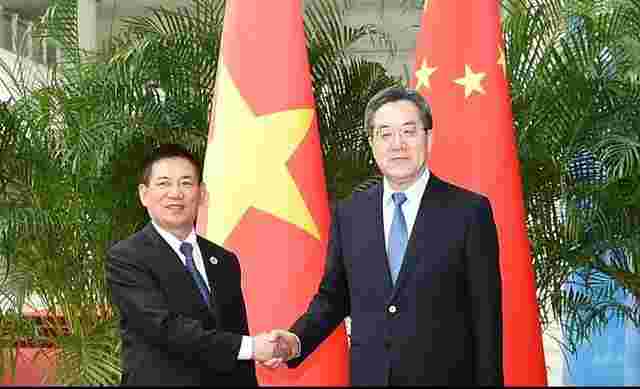 中国副总理丁薛祥会见出席第21届中国—东盟博览会的东盟国家领导人