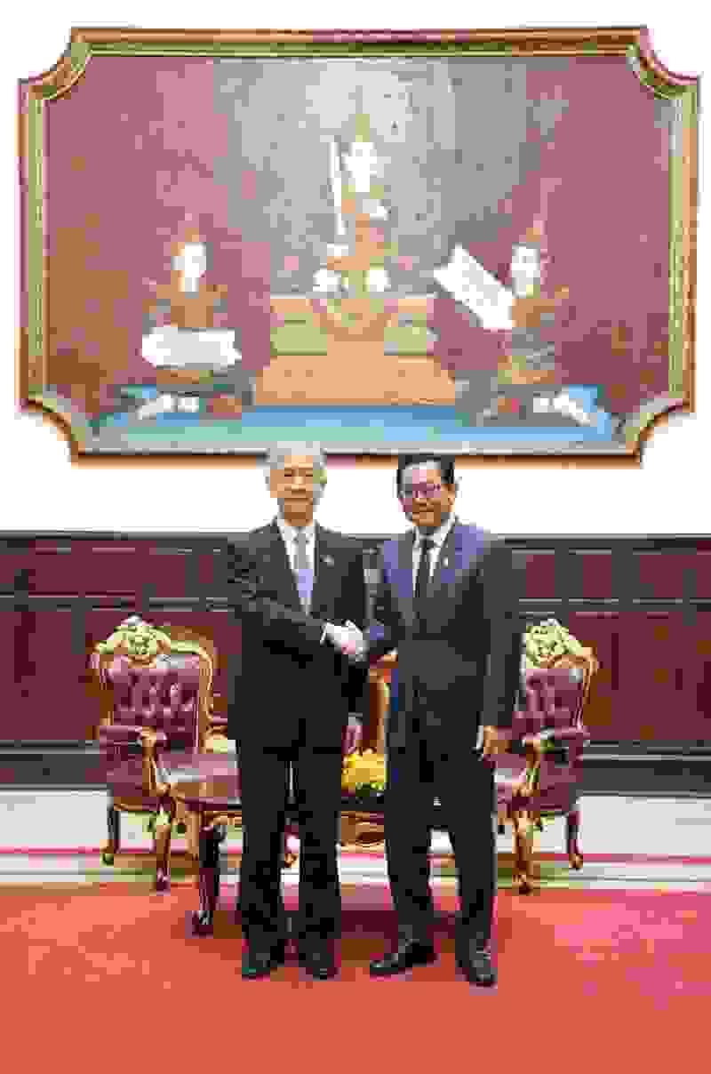 中国驻柬大使汪文斌会见柬埔寨副首相兼司法大臣高乐
