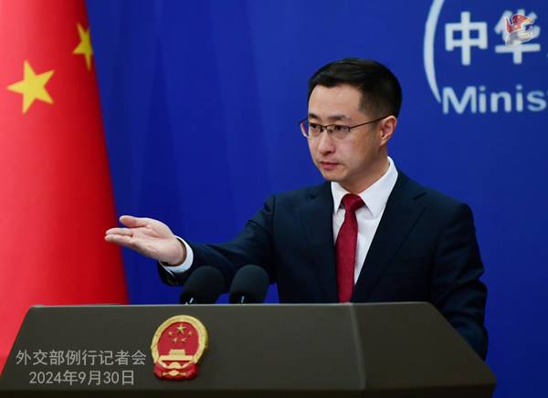 美国批准向台湾提供迄今最大笔军援 中国回应：以武助独将引火烧身 