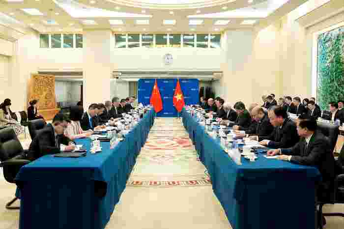 中越经济贸易合作委员会第十三次会议在北京召开