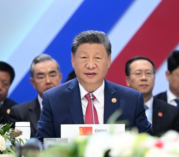 习近平出席金砖国家领导人第十六次会晤并讲话