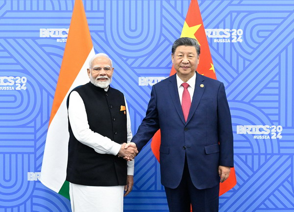 中国国家主席会见印度总理  同意从战略高度和长远角度看待和处理中印关系