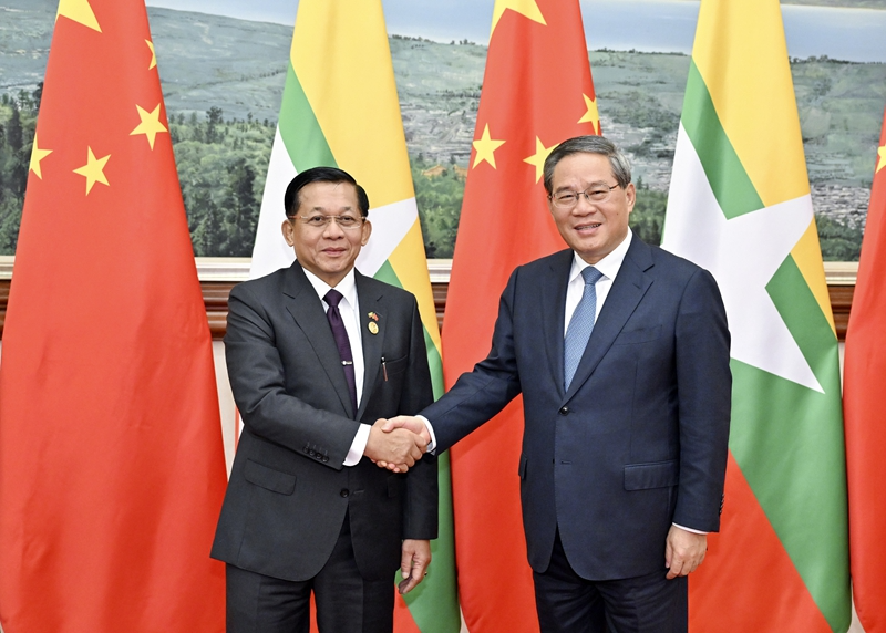 中国总理李强会见缅甸领导人敏昂莱 支持缅方推进政治和解与转型进程