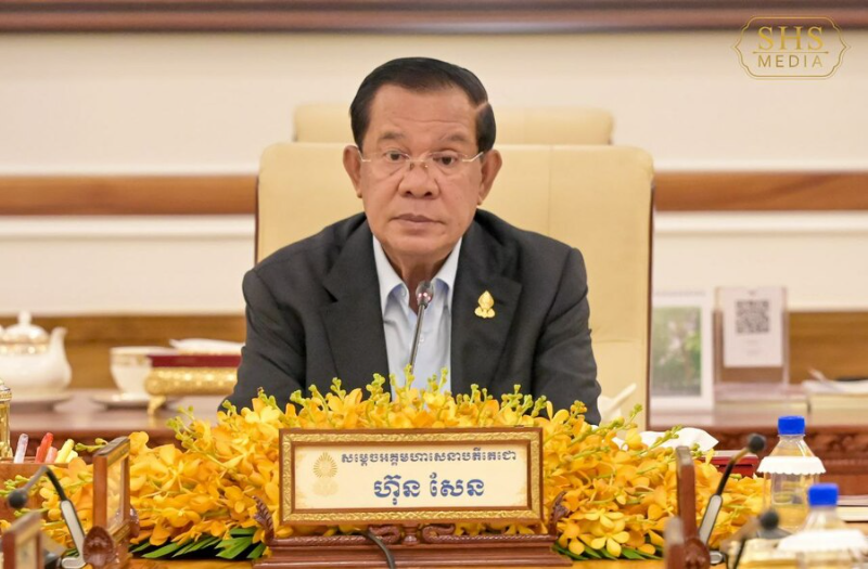 洪森主持柬埔寨参议院常务委员会会议 审议多项重要提案
