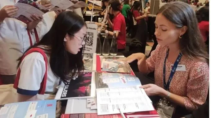 越南赴美留学人数居东盟首位