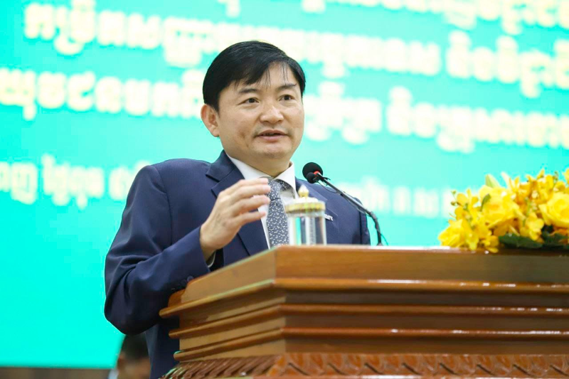 柬埔寨劳工部大臣呼吁在韩柬埔寨公民保持冷静