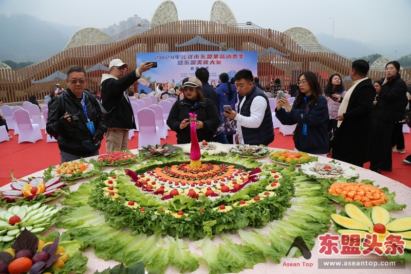 广西边城凭祥举办东盟美食大赛吸引食客