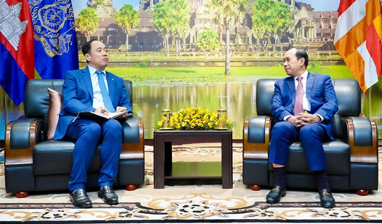 柬旅游大臣支持与世桥、携程签署备忘录 推广旅游套餐