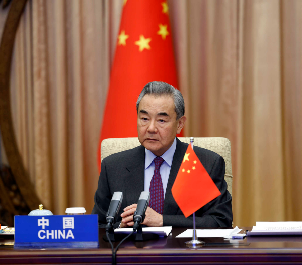 中国外长王毅出席亚信第七次外长会议 提出四项合作建议