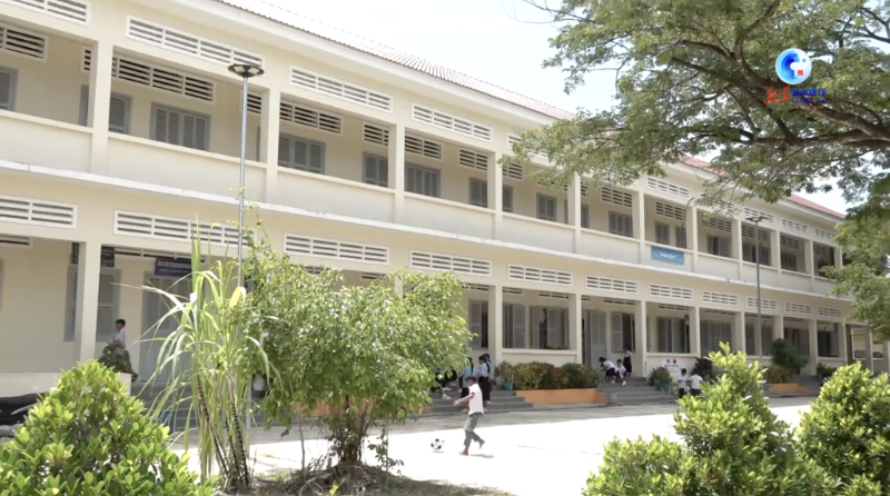 中柬友好扶贫示范村项目带来大变化  柬埔寨达弄村“生活越来越红火”