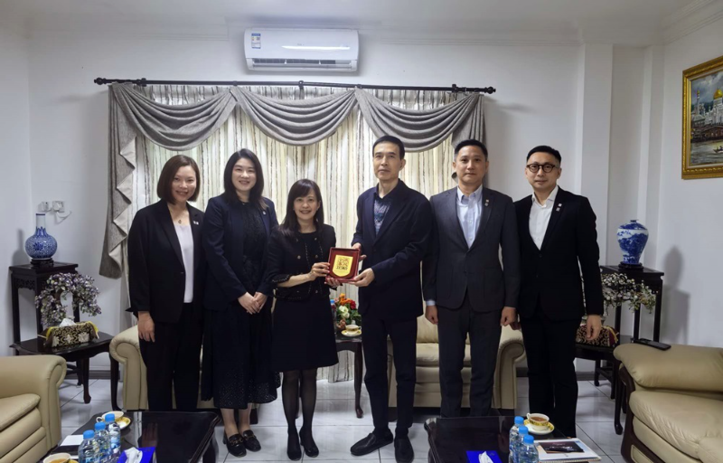 中国驻文莱大使肖建国会见香港特区廉政公署代表团