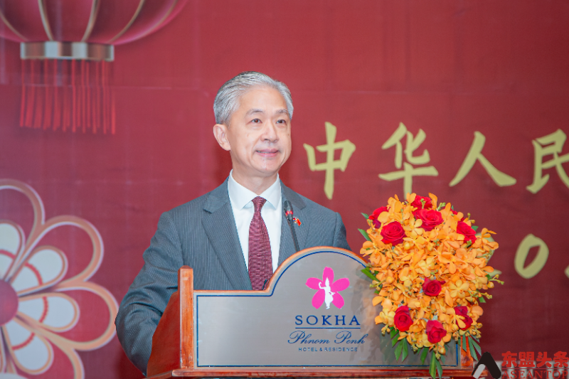 中国驻柬埔寨使馆举办新春招待会 与在柬侨胞共迎乙巳蛇年