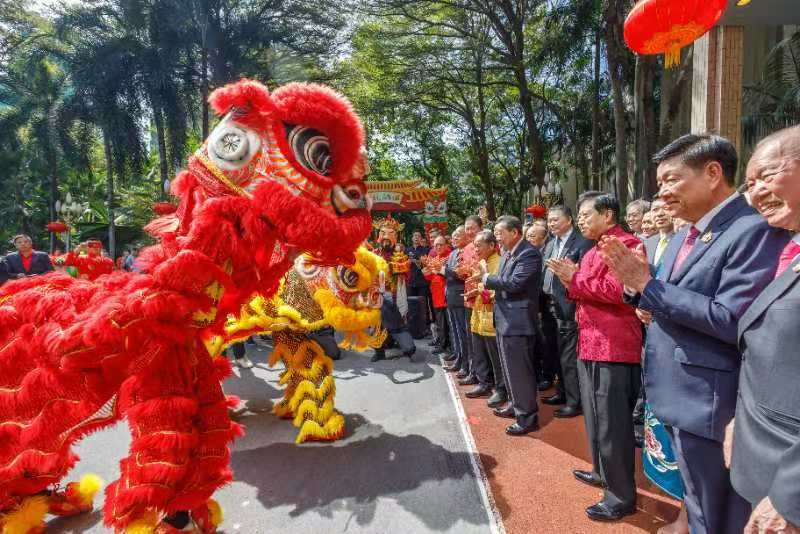 中国驻泰国使馆举办2025年 “共庆中泰建交50周年 温暖迎春”活动