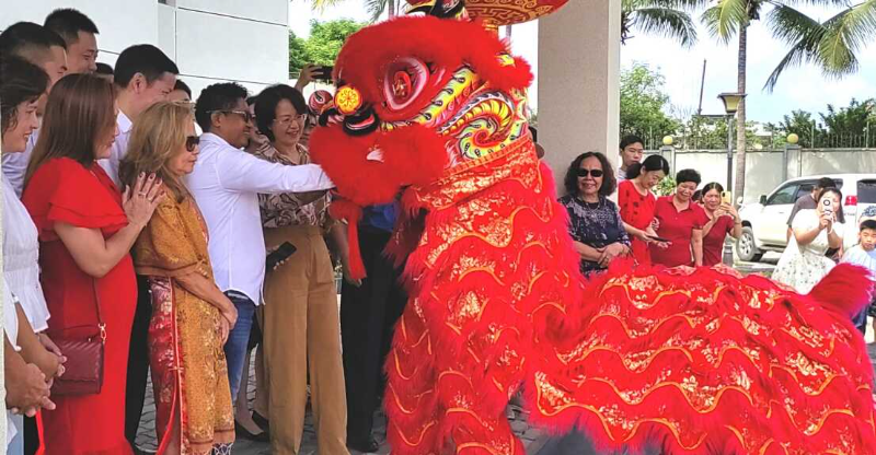 中国驻东帝汶使馆举办“开门过大年”新春团拜活动
