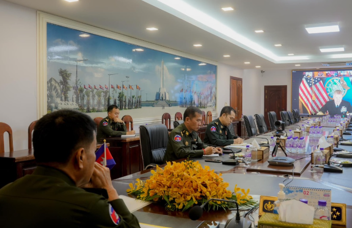 柬埔寨王家军总司令线上参加印度-太平洋作战指挥官 (CHOD) 会议