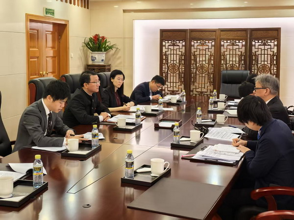 中国外交部就日美领导人会谈涉华消极动向向日方提出严正交涉