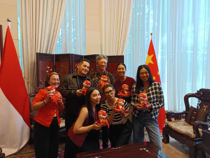 印尼网络达人团将赴华旅游采风 行前中国驻印尼大使进行会见 