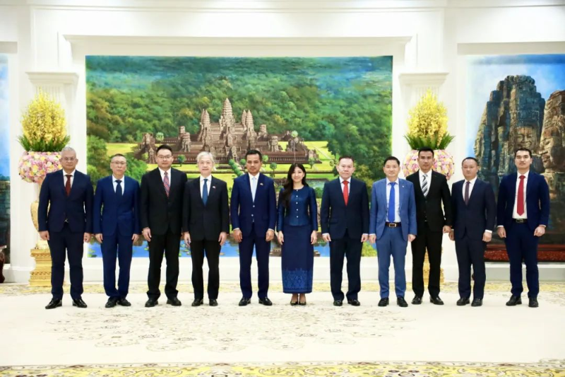 中国大使会见柬埔寨副首相兼内政大臣 两国将深化打击网络赌博、电信诈骗等跨境犯罪 