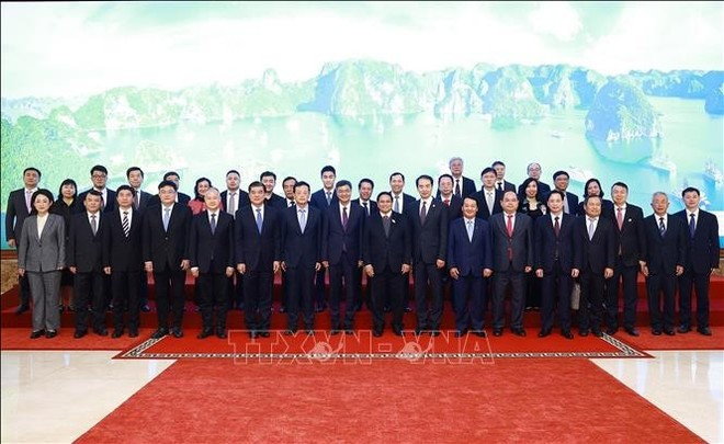 越南政府总理范明政会见中国广西壮族自治区党委书记陈刚