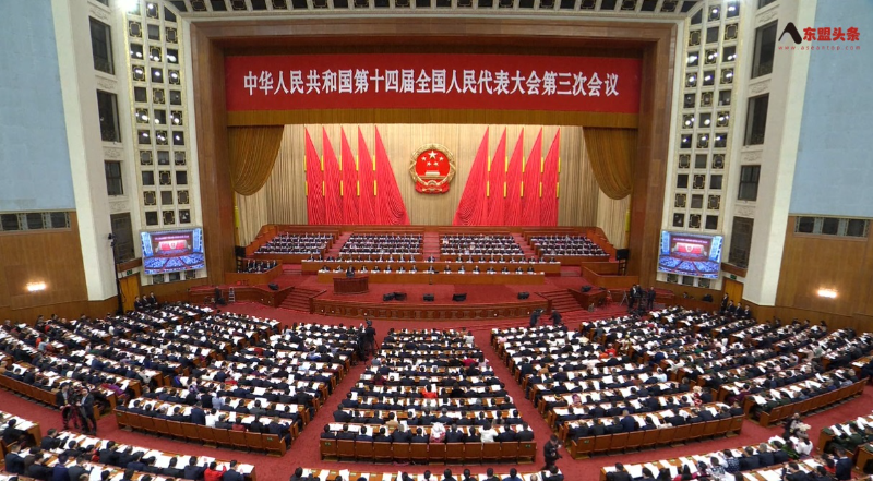 (中国两会)中国政府工作报告：深化两岸融合发展，坚定不移推进祖国统一大业
