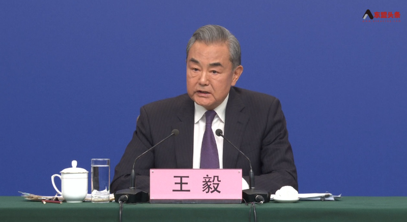 （中国两会）中国外长谈中印关系：实现“龙象共舞”是双方唯一正确选择