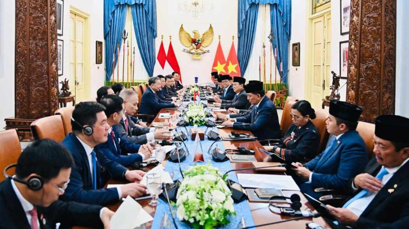 越共中央总书记苏林访问印尼