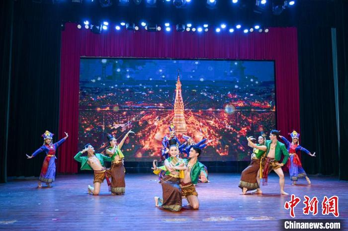 泰国青年赴福建漳州交流 庆祝中泰建交50周年