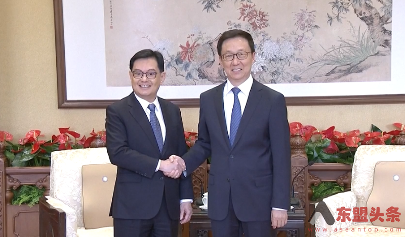 中国国家副主席韩正在北京会见新加坡副总理王瑞杰