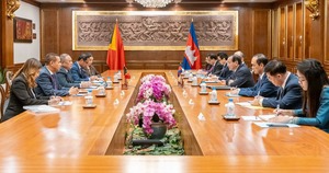 东帝汶外交部长访柬 柬埔寨重申坚定支持东帝汶成为东盟正式成员