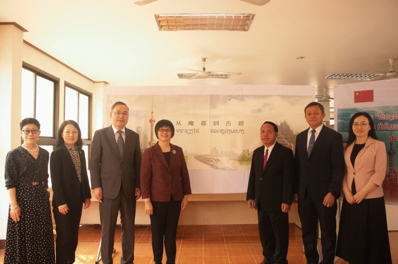 魔都牵手古都，跨越山河的“双向奔赴”——2025“澜湄周”中老铁路民心相通活动在老挝举行