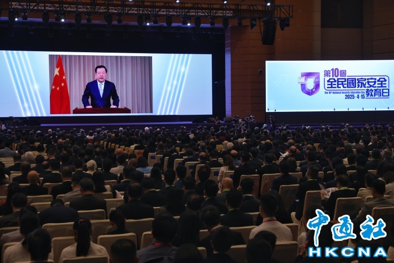 中国国务院港澳办主任夏宝龙：美国不是要我们的“税”而是要我们的“命”