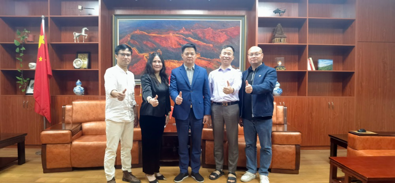 越南文化教育界人士赴金山高科集团东盟总部商洽中越可持续发展合作
